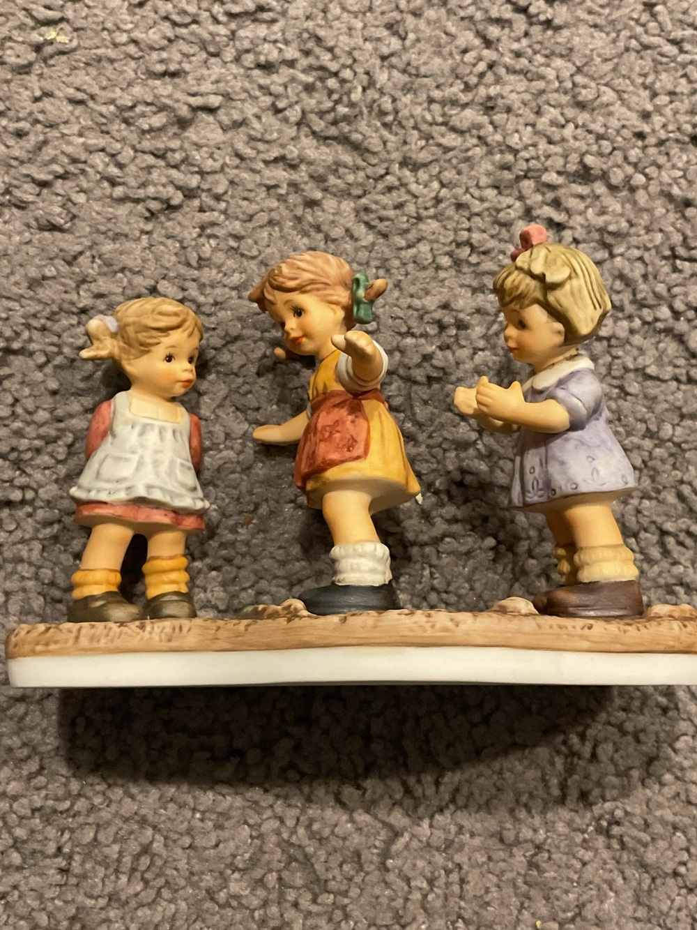 Vintage Hop Skip & a Jump Goebel Figurine Maker’s Mark, Lk New